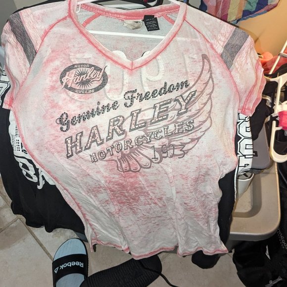 Woman's Pink Harley Davidson top - Picture 1 of 6